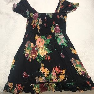 Band of gypsies medium floral dress! Only wore 1x!